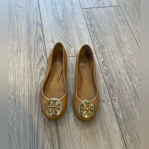 Tory Burch brown flats size 5